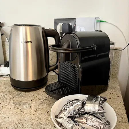 Lr Deluxe - Savoia 3 - Repubblica * Milan